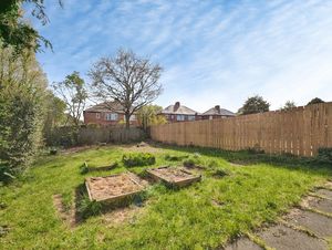 Photo 14- click for photo gallery